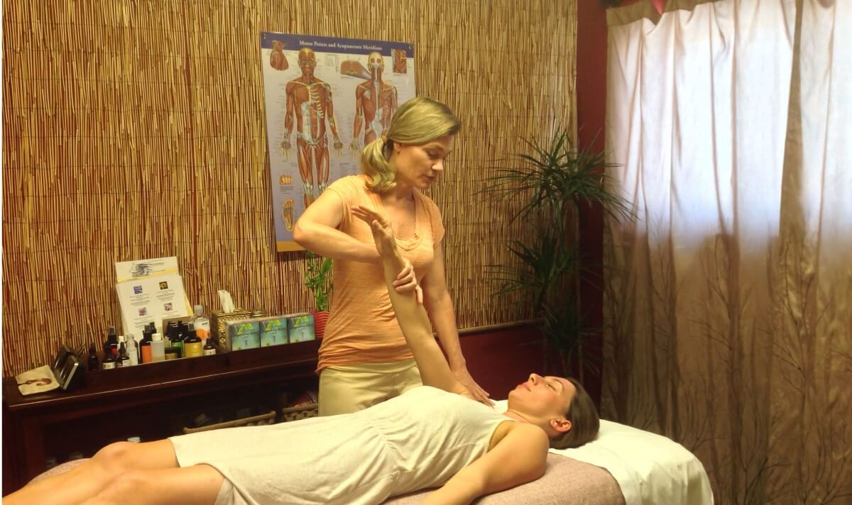 Kathryn Hark Doing Body Work